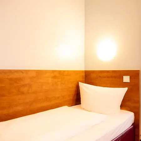 Hotel Rhynern Nord 2*